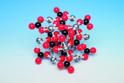 Molekylemodel, kiseldioxid, 38 atomer