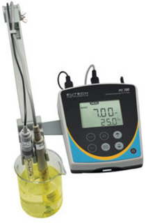 Multiparametermåler, Eutech PC 700, pH/cond, med sensorer og elektrodeholder