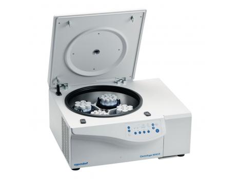 Centrifuge Eppendorf 5810 R med køl, 4 x 750 ml uden rotor