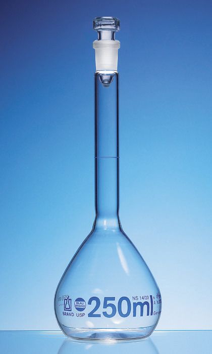 Målekolbe, BLAUBRAND, kl.A, USP, m/glasprop, 20 ml