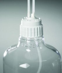 Nalgene låg m/3 studse på 13 mm, PP, 83B