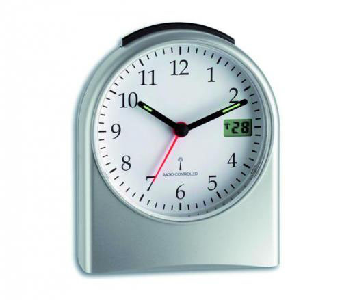[9262540] Radiostyret ur med alarm, analogt