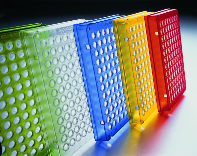 [9283664] PCR-plader, Eppendorf Twin.tec 96, med skørt, blå, 150µl